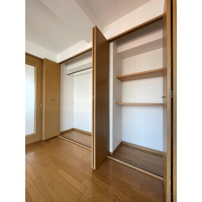 【収納】 | 第17川崎ビル(ダイ17カワサキビル) | 別号室の写真になります。現況優先。