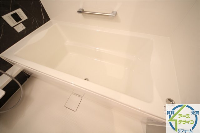 アンティークショコラ三番館の浴室