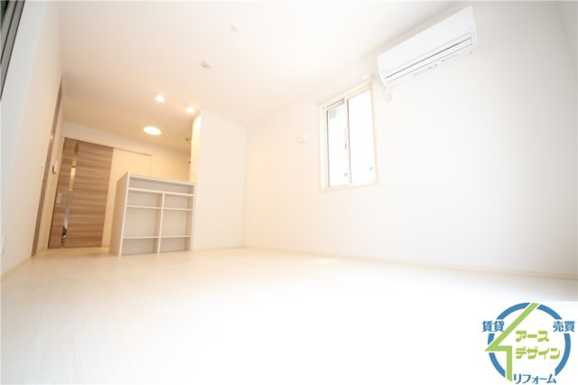 アンティークショコラ三番館の居間・リビング