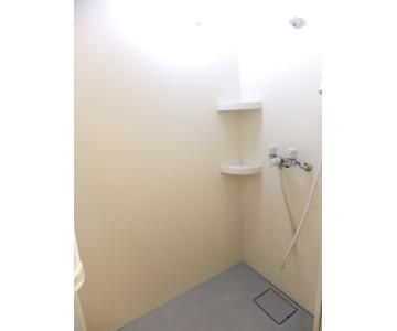 シャンブリーズ三越前のシャワールーム