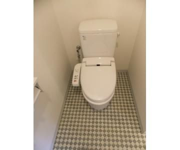 シャンブリーズ三越前のトイレ