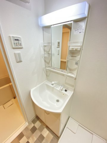 洗髪洗面化粧台です！
