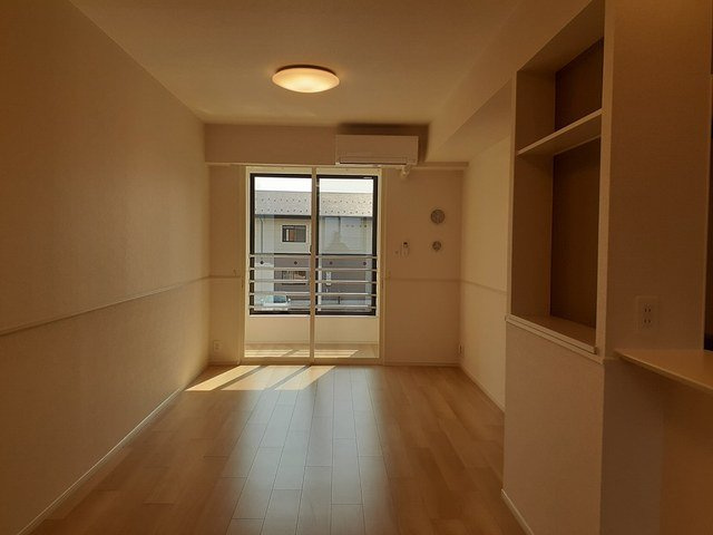 キョウハイムＤの居間・リビング