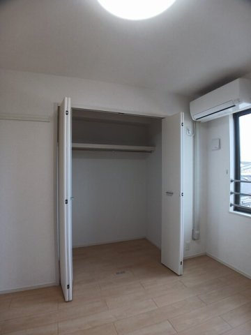 アルメリアＡの収納