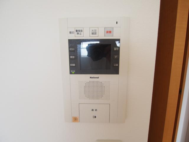 【セキュリティ】 | プロシード弁天町 | テレビモニター付インターホン