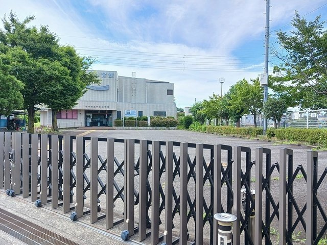 スカイの周辺|府中市立四谷体育館まで466m