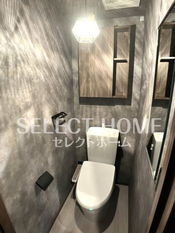 【トイレ】 | ｕｎｏ　ｙ　ｓｏｌｏ（ウノ　イ　ソロ） | コンパクトで使いやすいトイレです