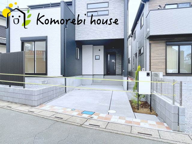 蓮田市馬込2丁目　新築一戸建て　ブルーミングガーデン　01の駐車場|駐車場です