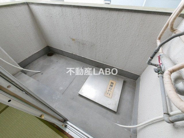 菊川マンションのバルコニー