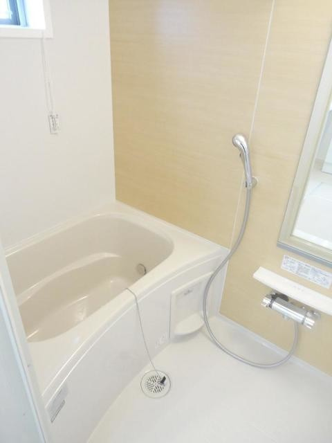 メゾン　ド　ｒ・ｙの浴室