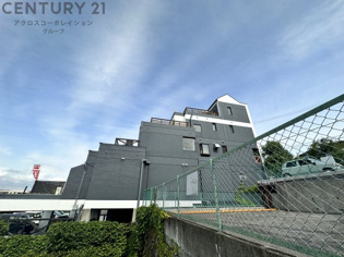 ラロッカの外観