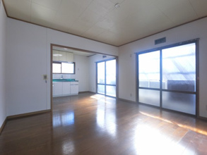 【居間・リビング】