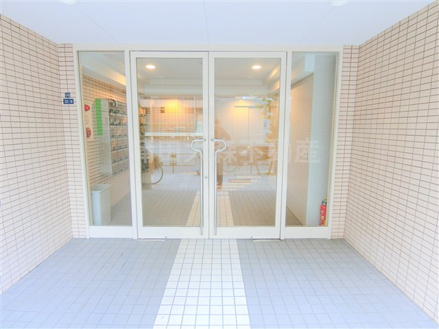 ベルザ平和島のエントランス|エントランス