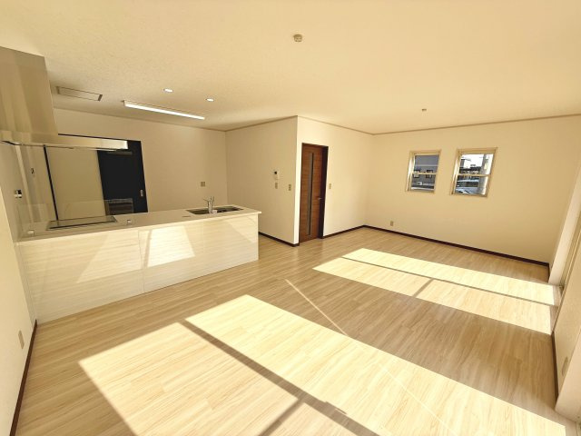 【居間・リビング】 | 四日市市楠町本郷 | ＬＤＫ