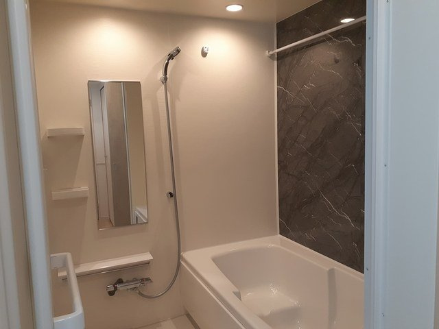 リヨン　鯖江　０２の浴室