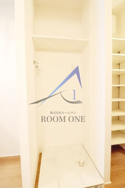 レジス大山の設備|洗濯機置き場です。