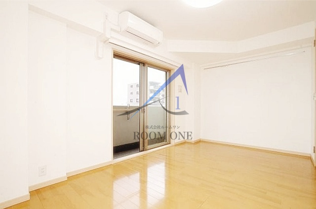 ステージファースト西巣鴨の居間・リビング|洋室のお部屋です。