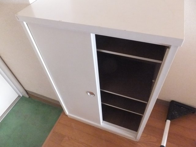 エンジェル27番館の玄関