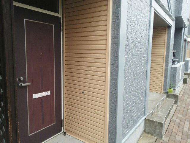 ＥＳＳＥＸ　ＨＯＵＳＥのエントランス