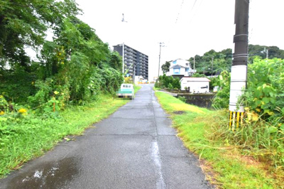 【前面道路含む現地写真】 | 霧島市隼人町野久美田