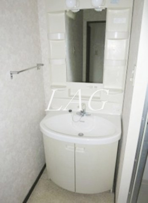 【洗面所】 | カルム-町田 | 独立洗面台です。