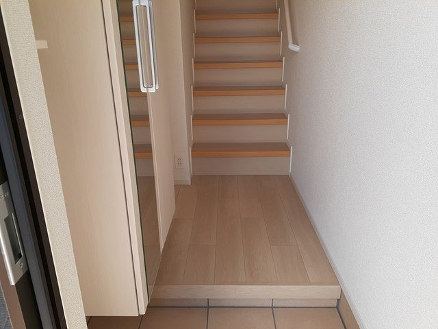 グラン　ブルーⅡ　Ａの玄関