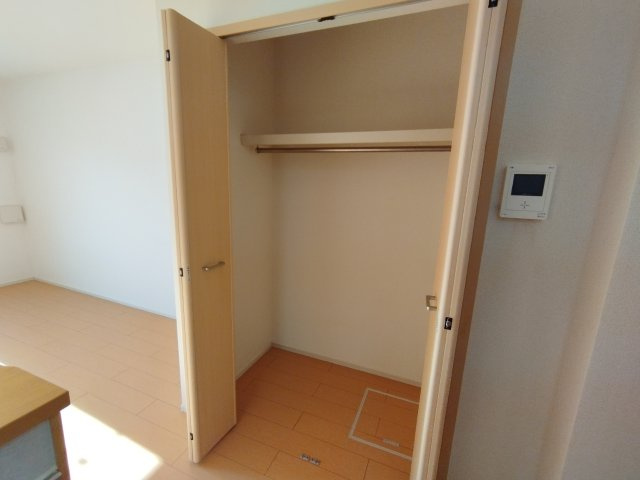 岡崎市上六名４丁目のアパートの洗面所