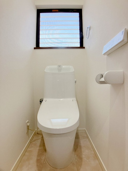 【仲介手数料無料／海部郡蟹江町】海部郡蟹江町学戸7丁目87-33　中古戸建のトイレ