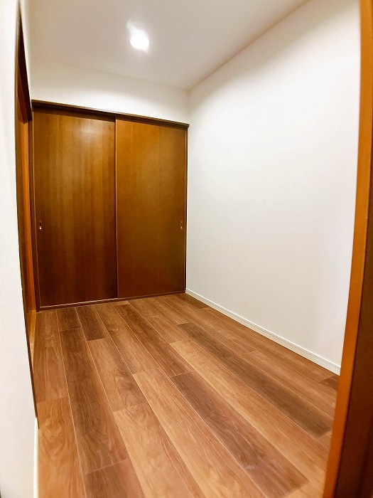 【仲介手数料無料／海部郡蟹江町】海部郡蟹江町学戸7丁目87-33　中古戸建の収納|納戸