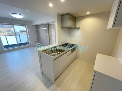 【キッチン】 | シャーメゾンゆめが丘弐番館 | 3口ガスコンロのシステムキッチン♪