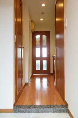 【玄関】 | ガラ・シティ駒沢大学