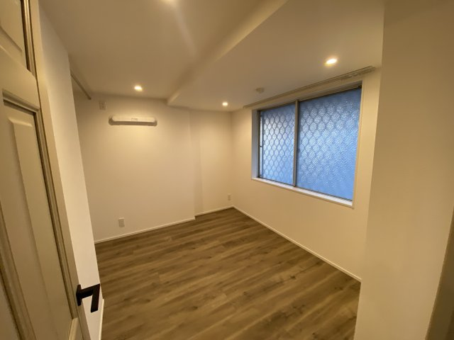 所沢コーポラスA棟の洋室