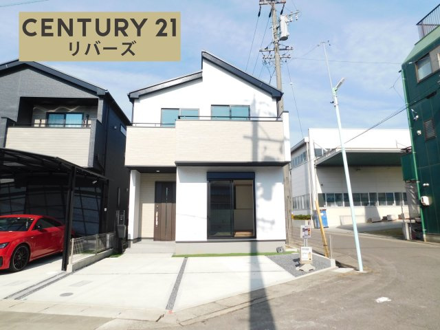 名古屋市西区野南町の新築一戸建の外観|☆残り１棟☆　　新価格！！いつでもご案内出来ます♪（お問合せ当日、平日、水曜、夜間もＯＫ）　　駐車並列２台ＯＫ！　東南角地、陽当たり良好♪　収納豊富なプラン♪