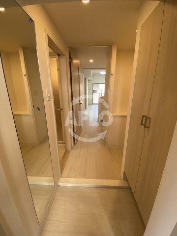 バロンドール京橋　桜宮小学校区の玄関|バロンドール京橋　玄関