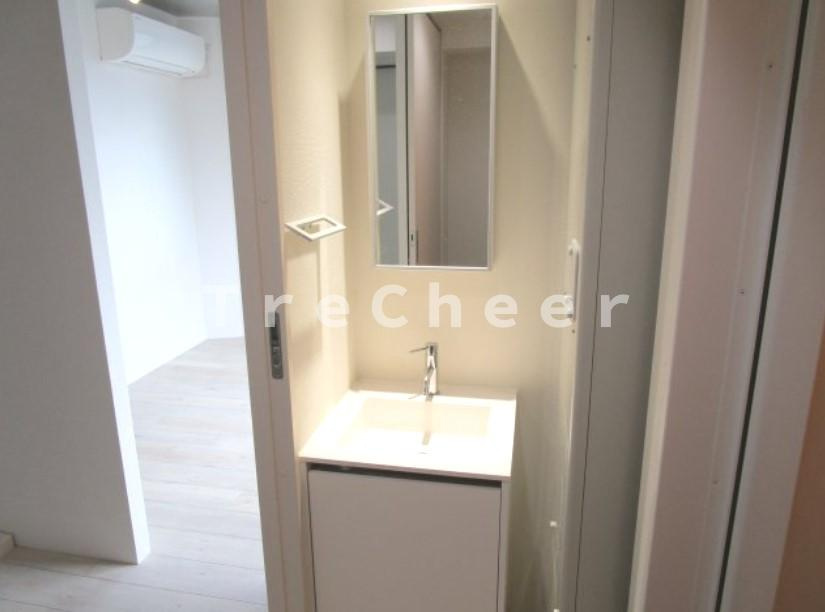 カーサフェリーチェ千川の独立洗面台