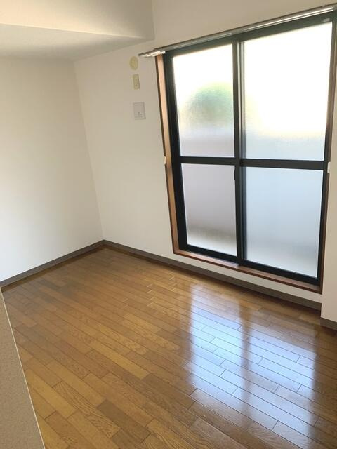 フィール天神町３号館の寝室