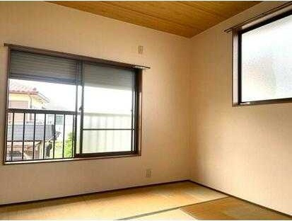 東村山市秋津町３丁目のアパートの寝室