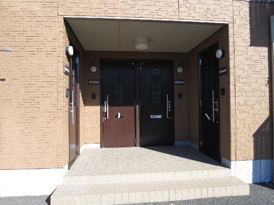 【エントランス】 | サンモールＡ | エントランス部分