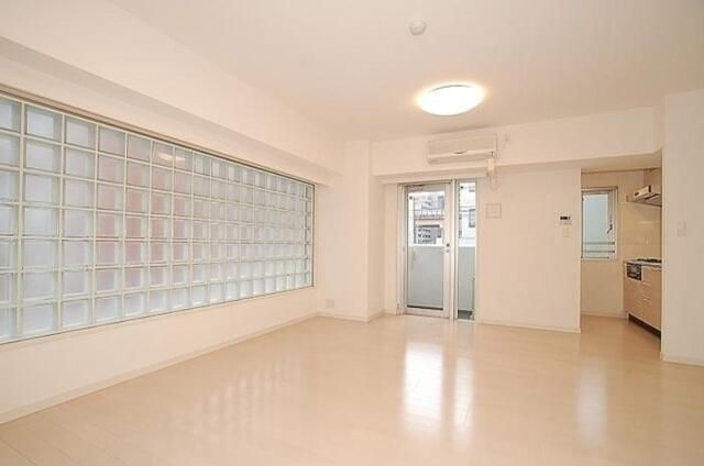 グランドコンシェルジュ錦糸町アジールコートの洋室