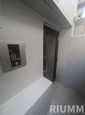 【エントランス】 | ｅｖｅｒＣｒｅｓｔ赤羽