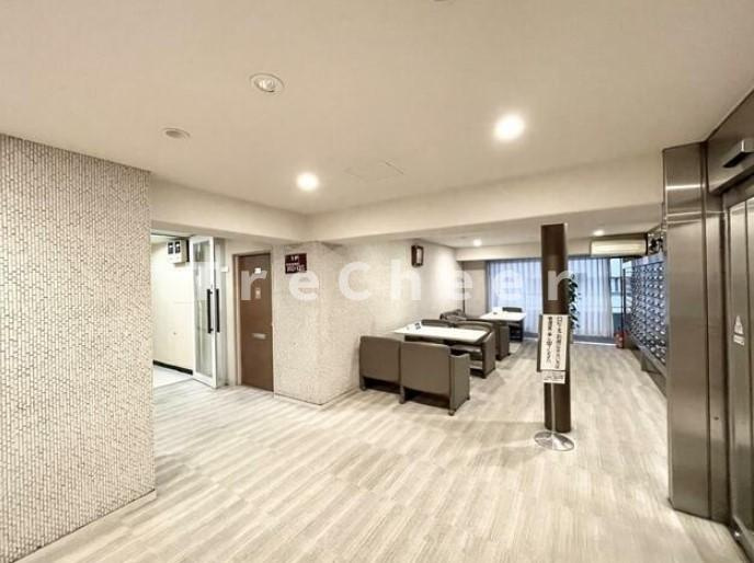 インペリアルお茶の水のロビー