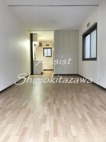 プルミエ中原の居間・リビング