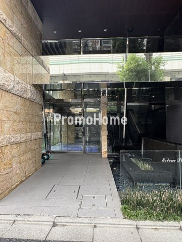 エステムプラザ飯田橋タワーレジデンスのエントランス