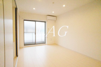 【居間・リビング】 | リブリ・Y's | 洋室のお部屋です。