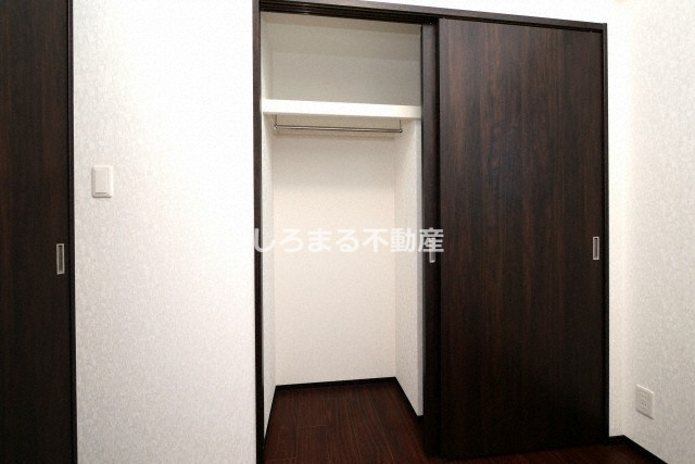 プレジオ難波の収納