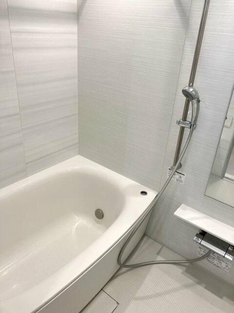 インプレストコア神楽坂の浴室