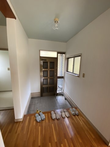 横芝光町木戸中古戸建の玄関