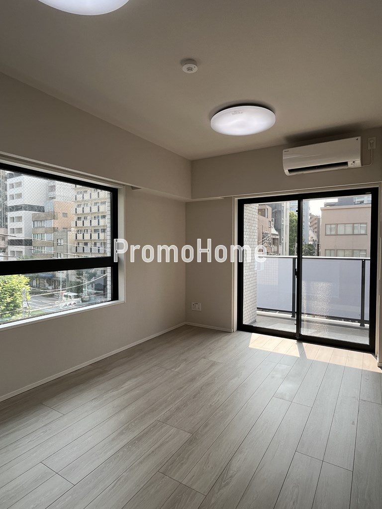 シーズンフラッツ蔵前の居間・リビング