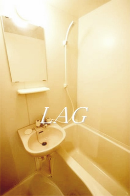 【浴室】 | メインステージ中野坂上 | お風呂です。