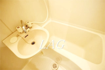 【洗面所】 | メインステージ中野坂上 | 洗面台です。